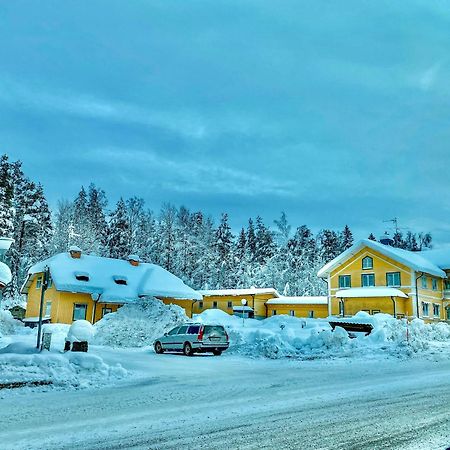 Lokatten Waerdshus Los Exterior foto