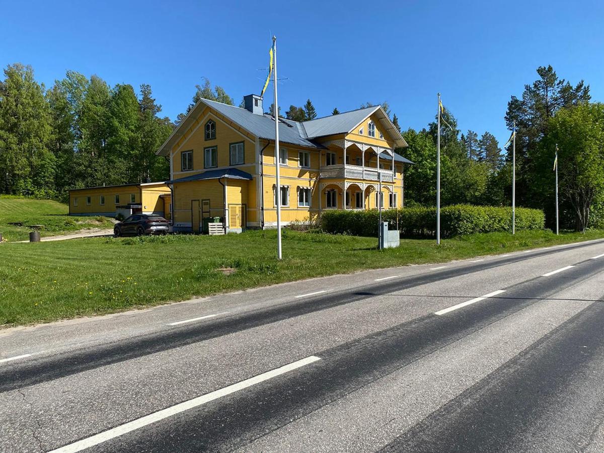 Lokatten Waerdshus Los Exterior foto